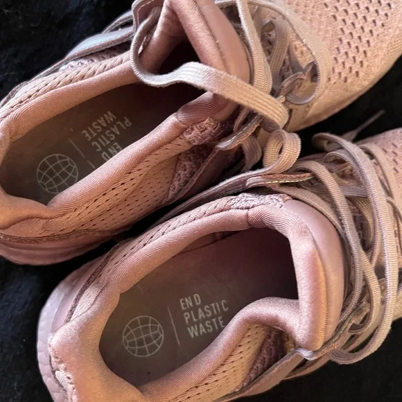 adidas UltraBoost 1.0 Low Wonder Oxide - Picture 3 of 8